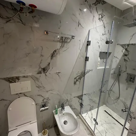 Apartman Luxury Shiba 02 Tirana